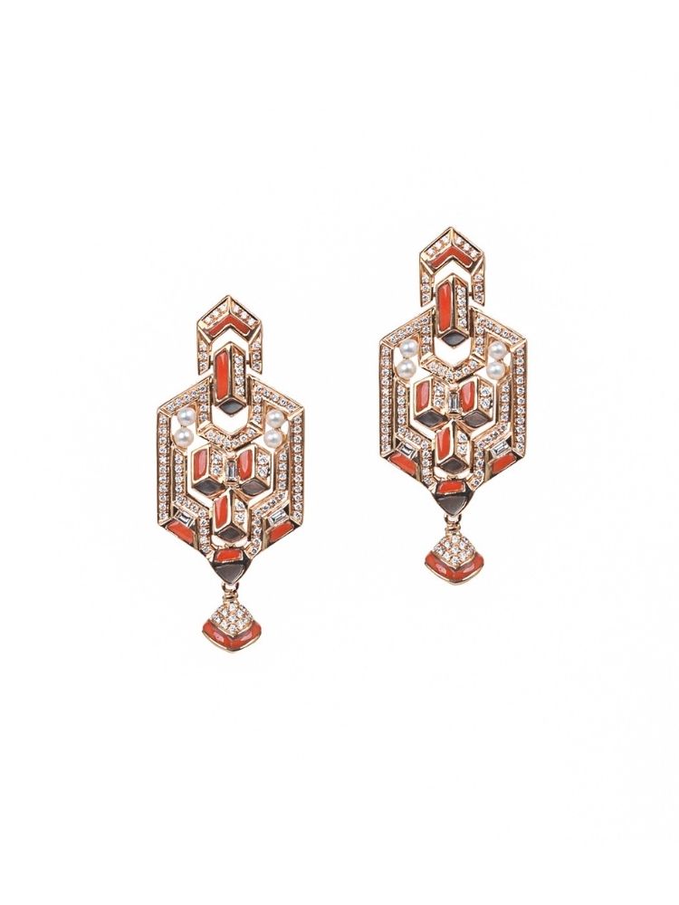 Symmetrical Kyrenity Earring