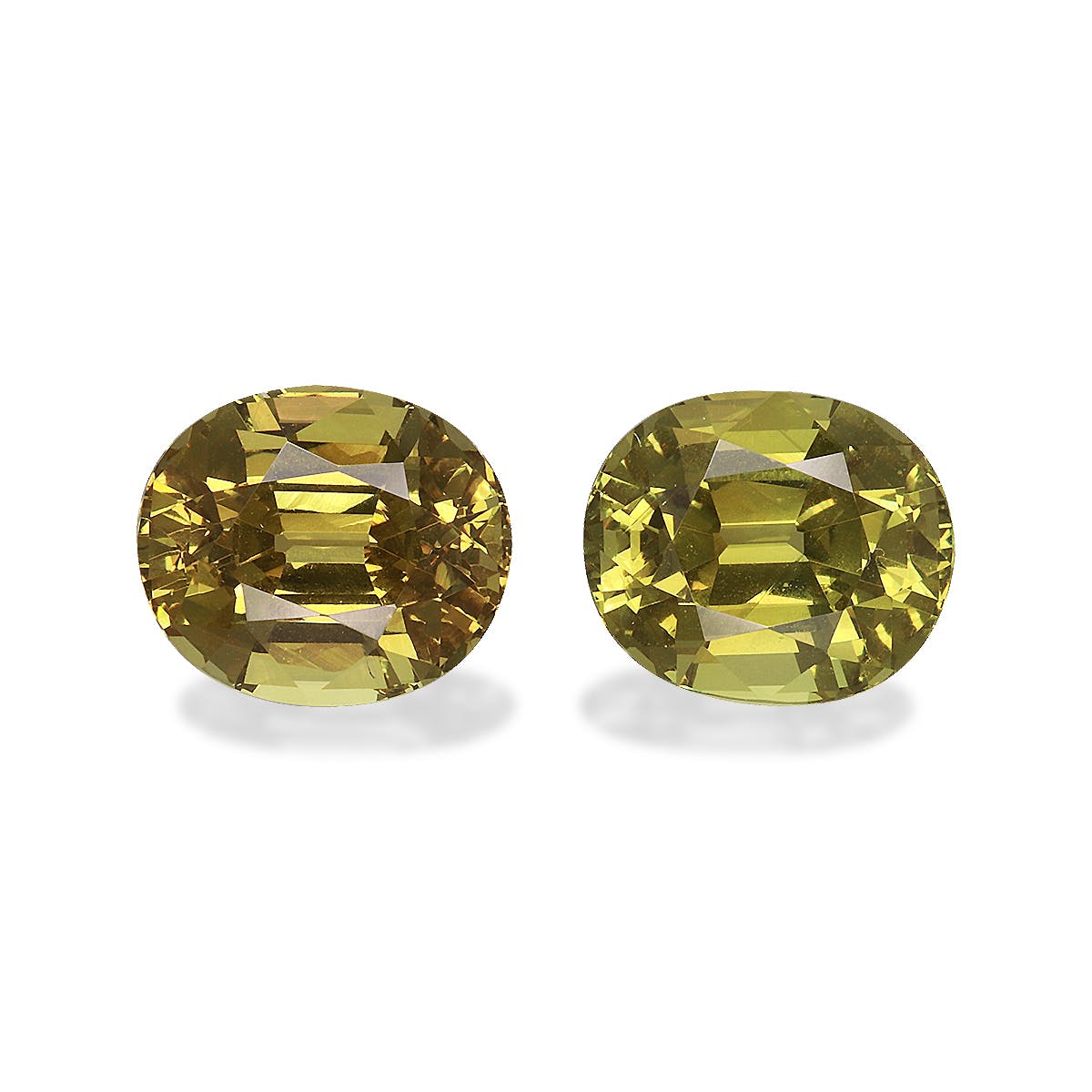 Mali Garnet Oval Fine Step Cut Lime Green