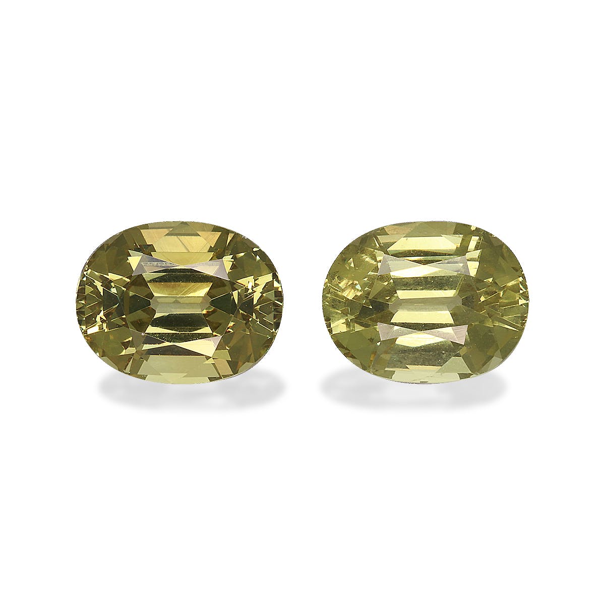 Mali Garnet Oval Fine Step Cut Lime Green